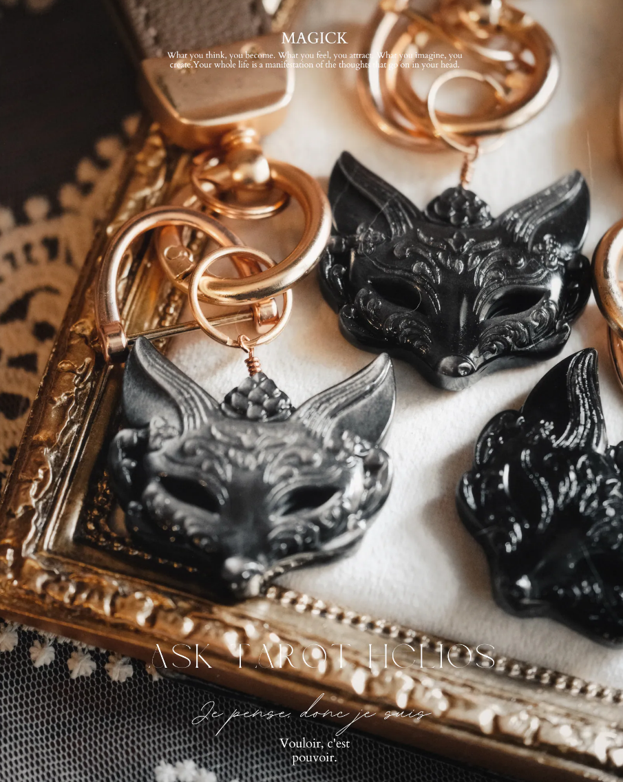 《𝑩𝒍𝒂𝒄𝒌 𝑭𝒐𝒙黑狐面具》性價比好物🤩隨身攜帶，保護你的日常所需🤎 𓂃𓈒 ✍🏻 ⟡ 𝑅𝑖𝑡𝑢𝑎𝑙 美國儀式飾品