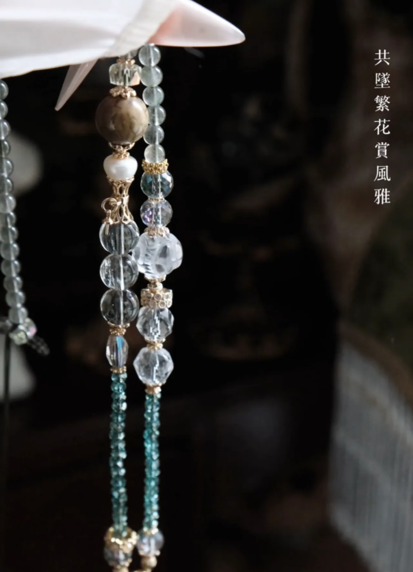 《墨綠》招財、生意額提升、吸引優質客人、事業開路、防小人